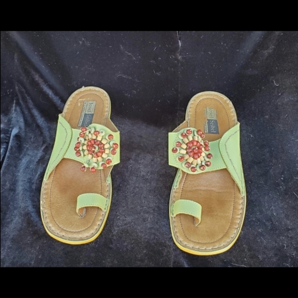 Josef Seibel Leather Round Open Toe with Toe-Loop Slide On Sandals. - Picture 15 of 16